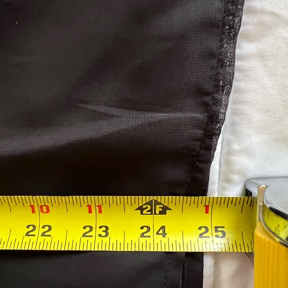 Massini Women’s Black Floral Blouse - Picture 8 of 8